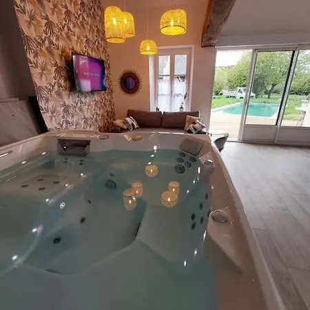 L'Incontournable - Loiret Spa Ladon Exterior foto